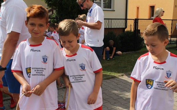 41405533_2294441434214748_2995381063485751296_n